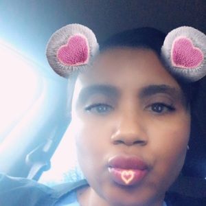 Meet your Posher, Dana